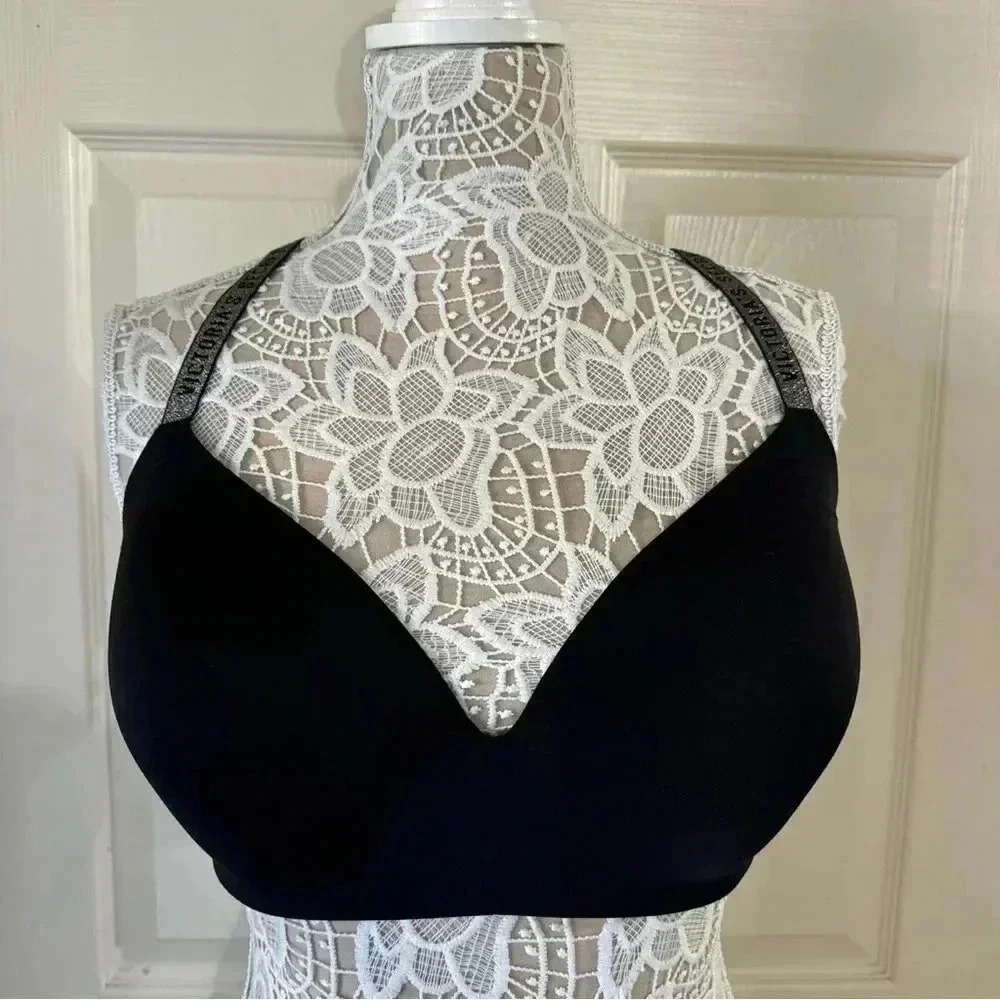 Victoria’s Secret Black Bra